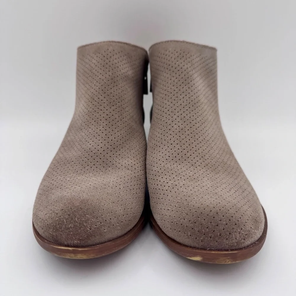 Lucky Brand Basel Perforated Taupe‎ Suede Ankle Booties Womens 9M Boho Western